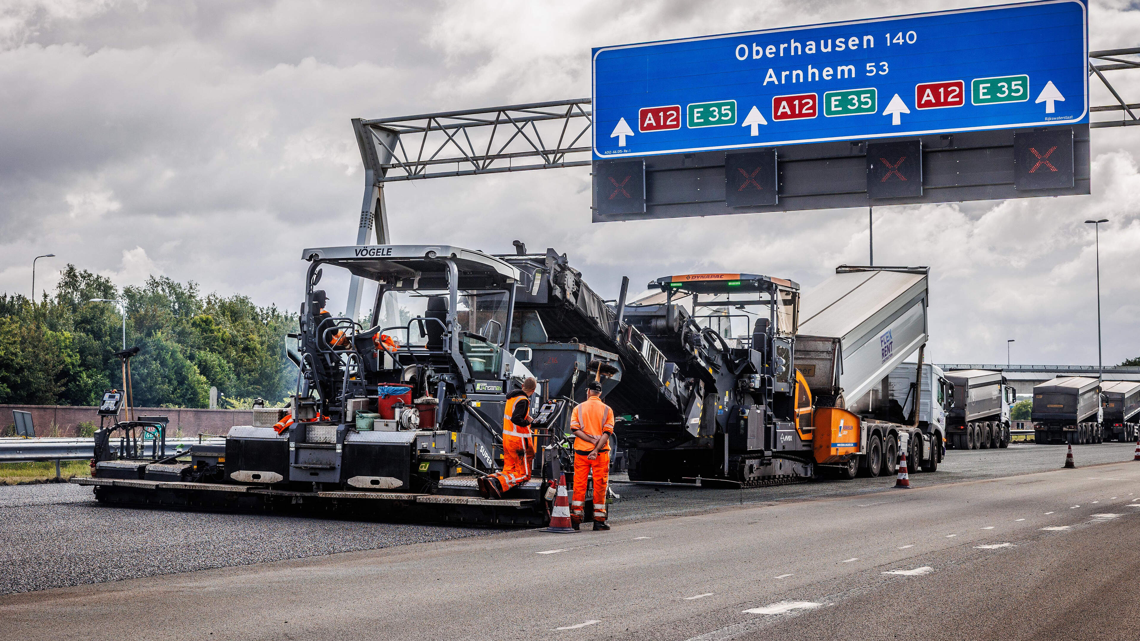 Fors meer reistijd door extra afsluiting A1 en daar houdt het niet mee op: hier moeten automobilisten deze zomer nog meer rekening mee houden